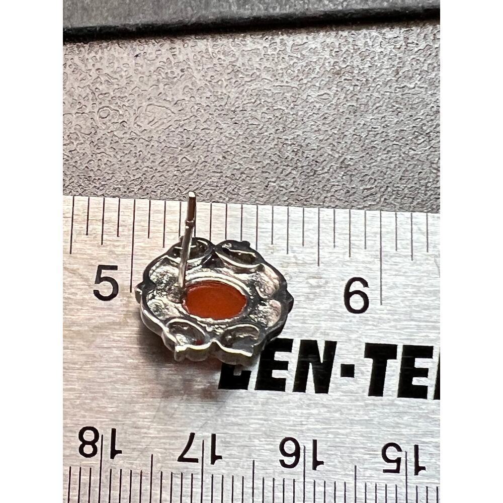 Carnelian stainless steel stud earrings - Picture 4 of 11